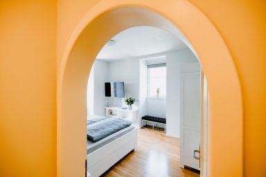 Armeleuteberg_Ferienwohnung_Schlafzimmerblick